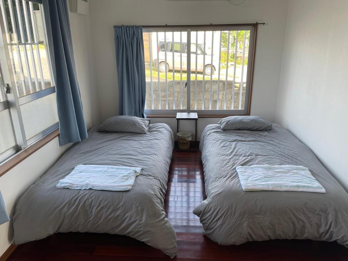 一棟貸しの宿 民宿せいじん家 Miyakojima  Exterior photo